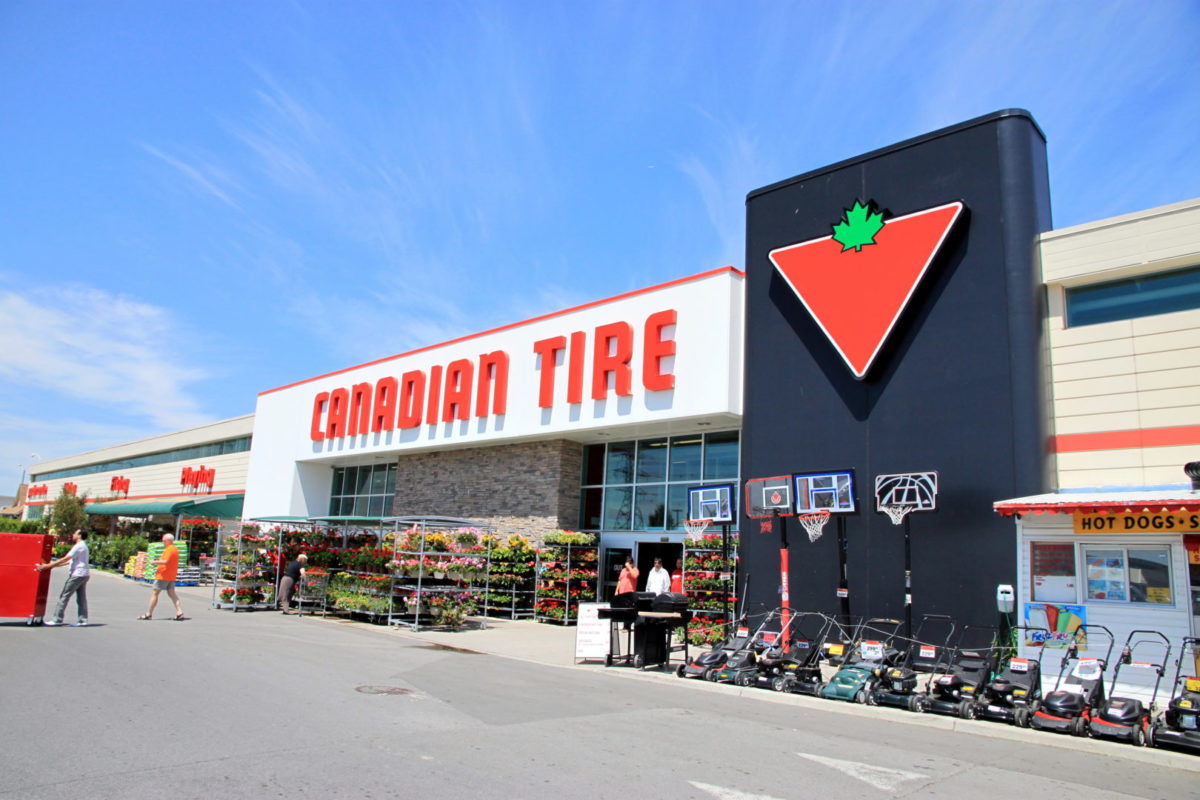 Canadian Tire storefront