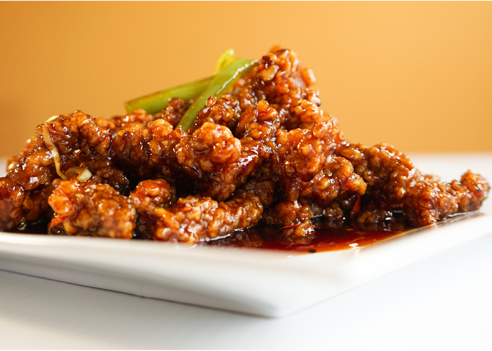 A plate of Chinese food