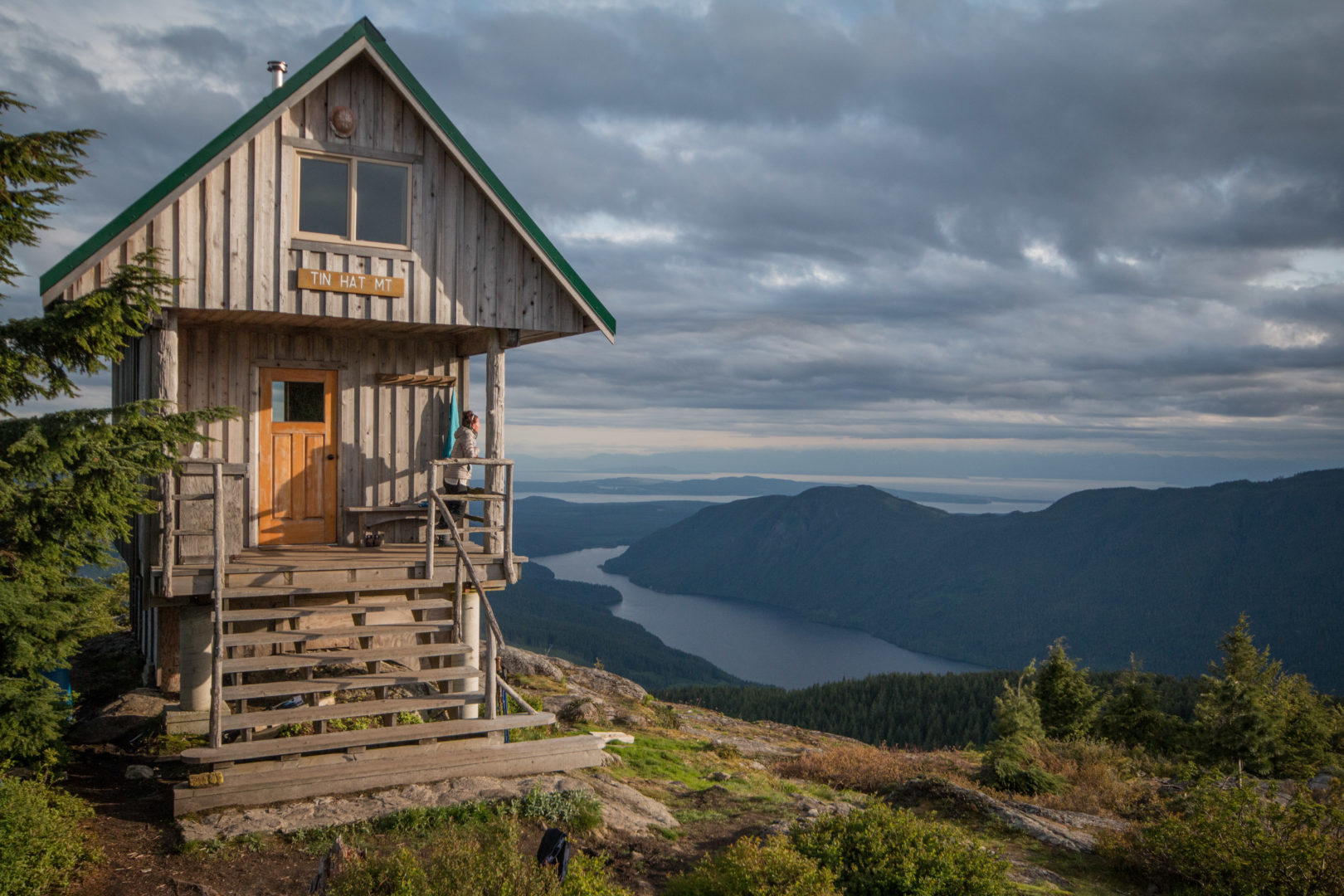 Photo contest entry of 180 kms of rugged coastal and inland trails linked together by 14 huts and shelters.