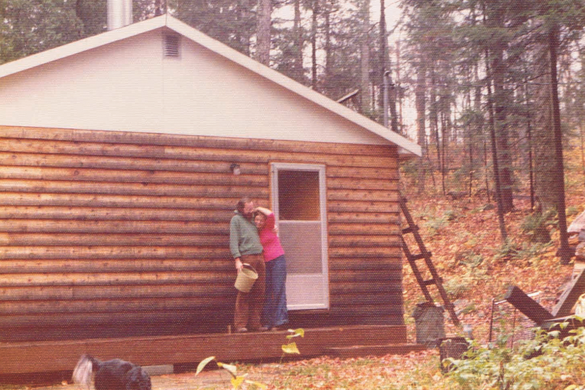 Roy and Ellen in front of their cottage in 1972.