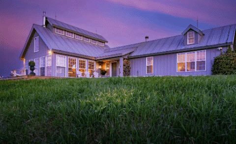 GIF of VRBO vacation homes of the year