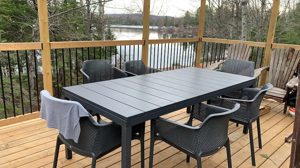 Cottage Deck