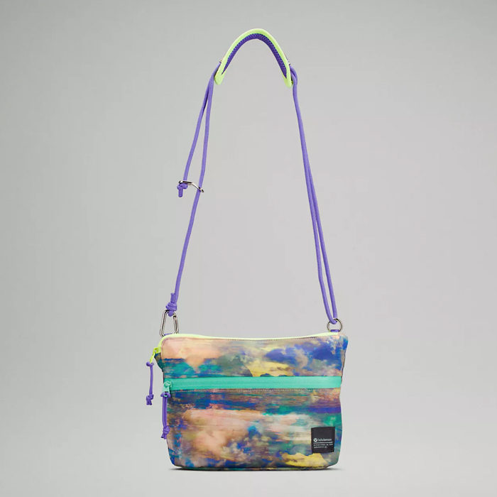 lululemon crossbody bag
