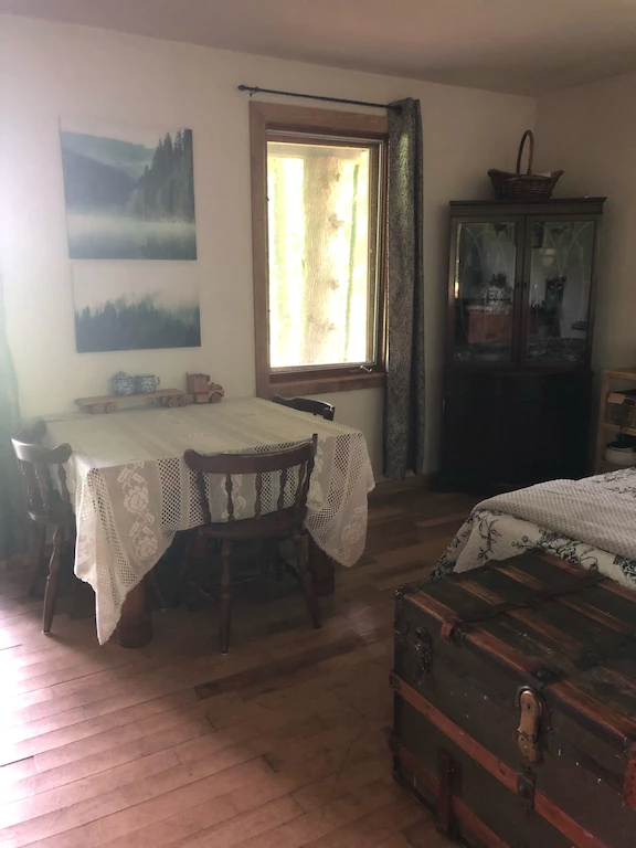 Living area with table and chairs