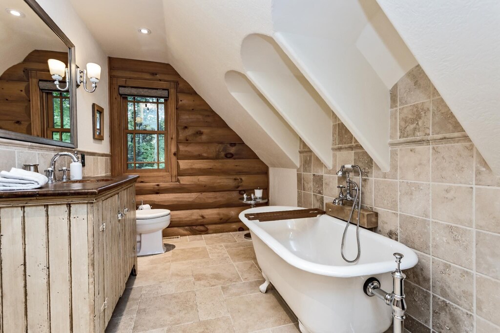 Bathroom with cast iron tub