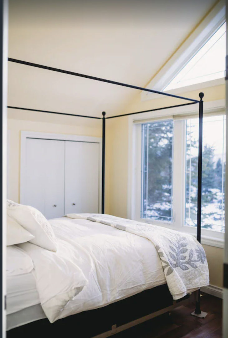 lake house saskatchewan