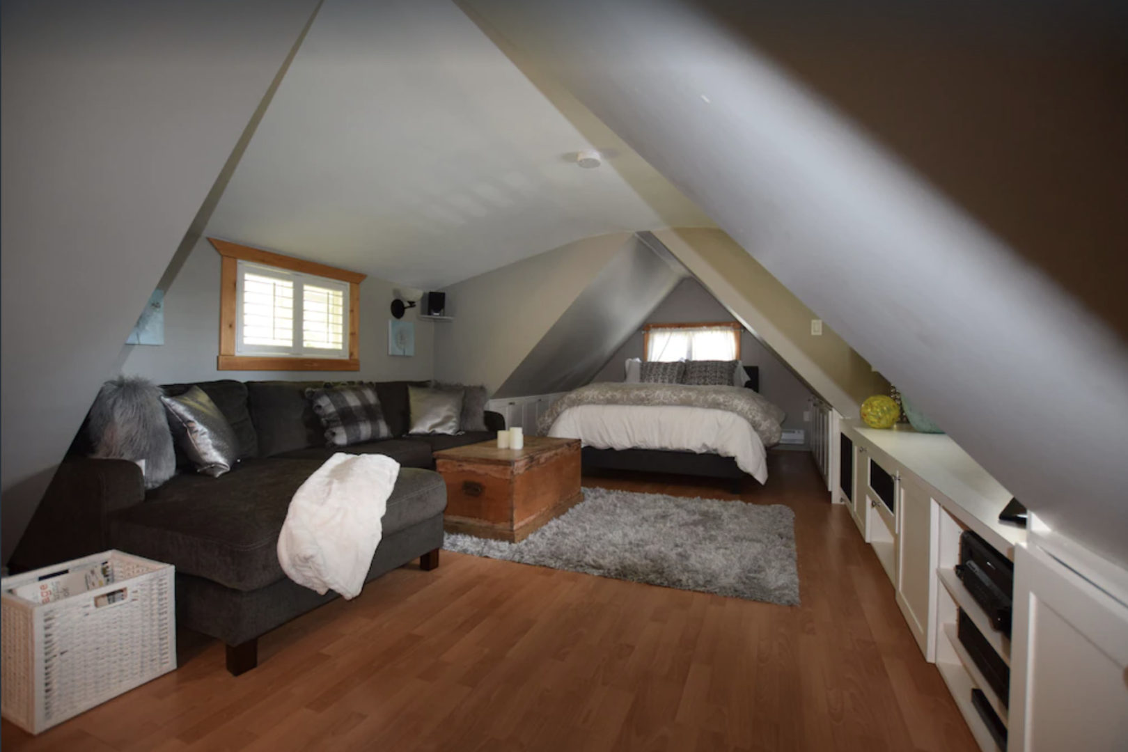 seaside cottage north vancouver indian arm