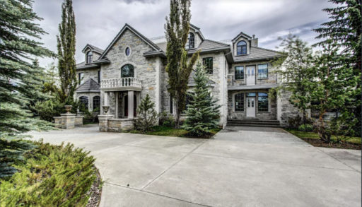 Ghost Lake Alberta Castle