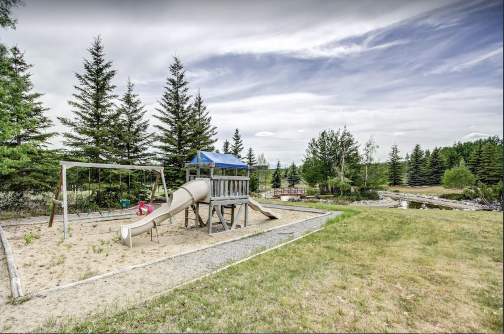 Ghost Lake Alberta Castle
