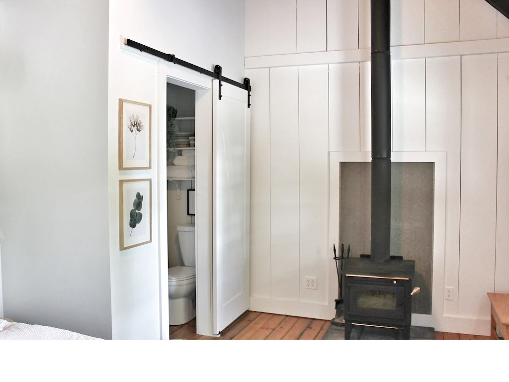 Kootenay Lake Cottage