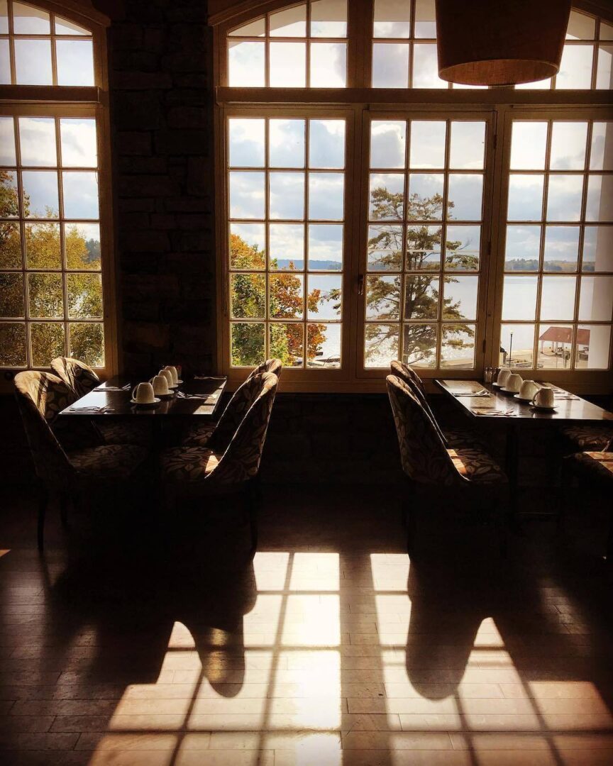 Windermere house inside dining room