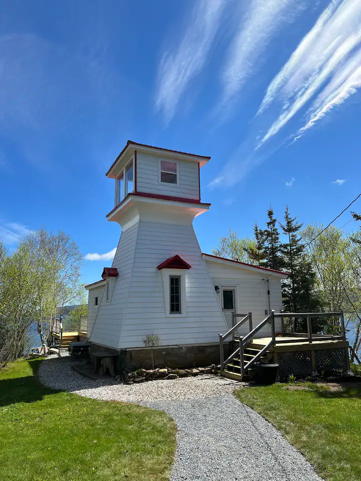 Munroe Point Lightouse