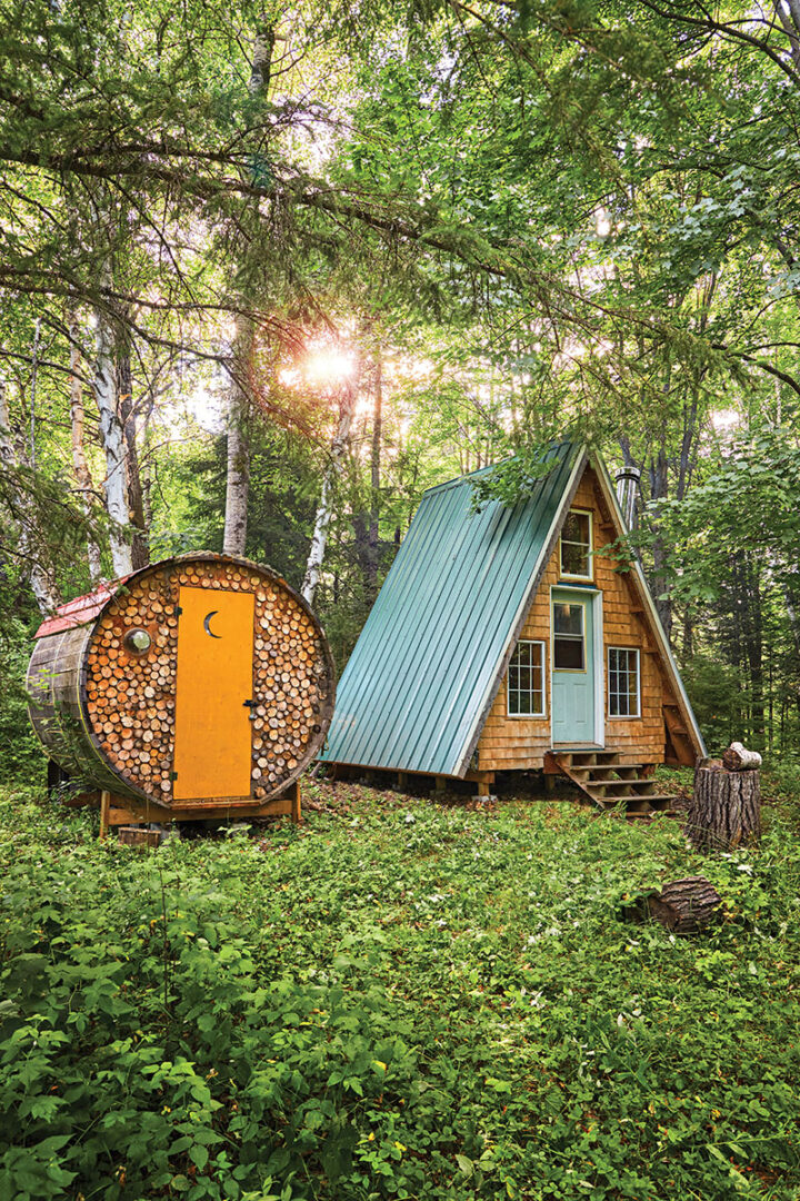 Andrew Szeto and Amber Flokstra-Radema's homemade A-frame and sauna