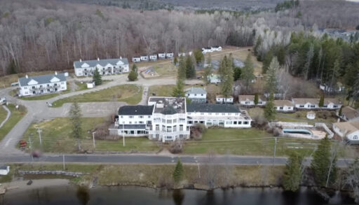 Aerial view of Wigamog Inn