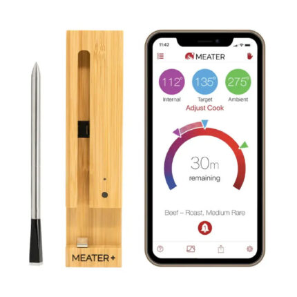 Meat thermometer and phone app displaying temperature