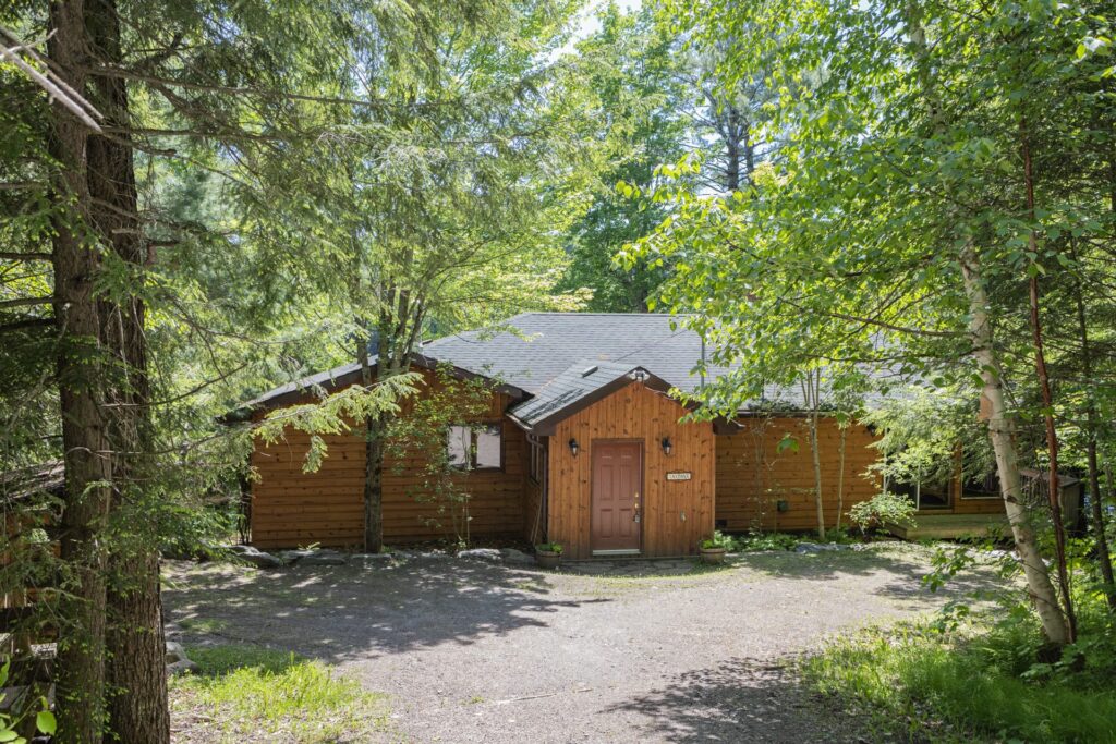 A wood cabin in the forest