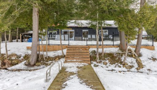 Turnkey cottage at 1224 McCrackens Lane